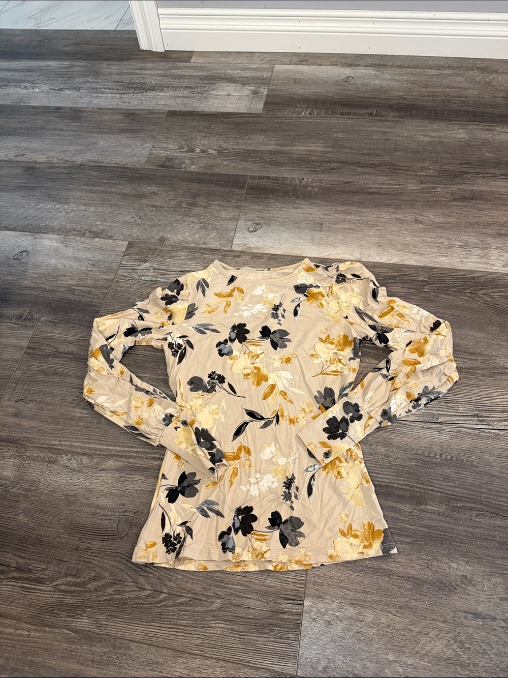 Long Sleeve Viscose Floral Dress Top in Cream and Mustard